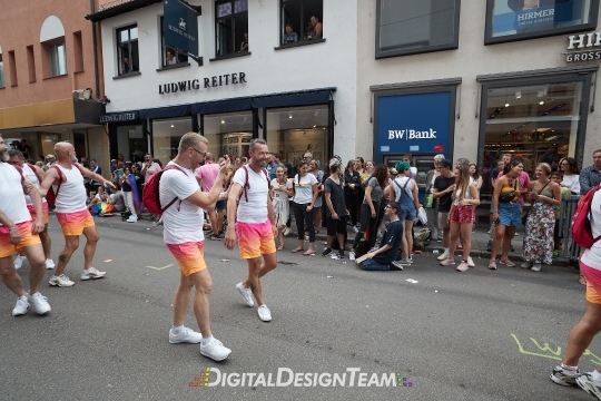 DigitalDesignTeamAX166200