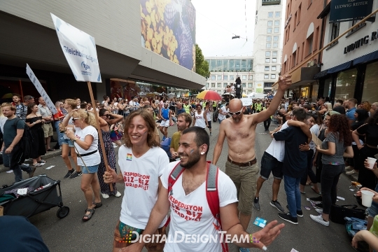 DigitalDesignTeamAX166249