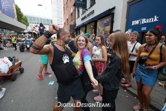 DigitalDesignTeamAX166252