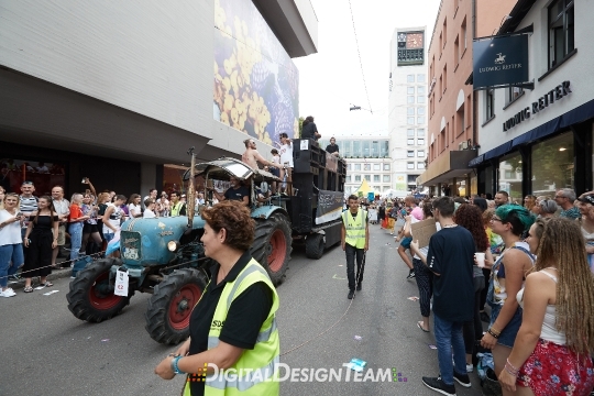 DigitalDesignTeamAX166257