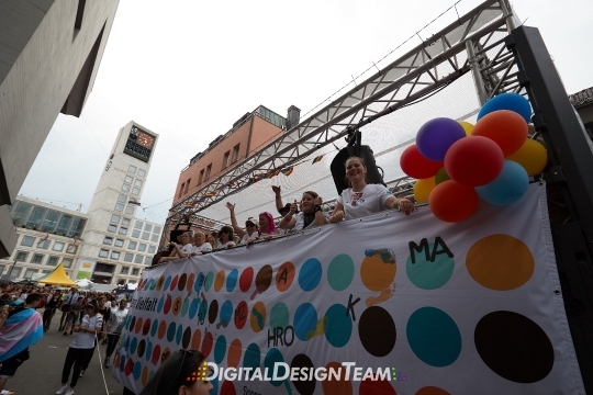 DigitalDesignTeamAX166281