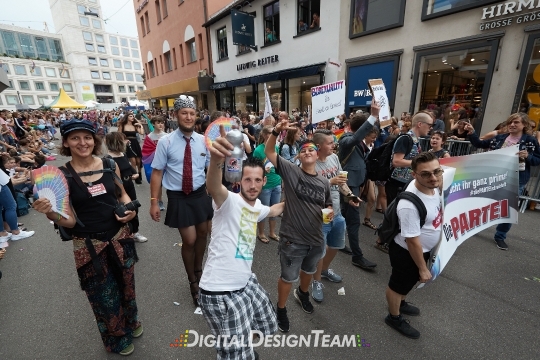 DigitalDesignTeamAX166290