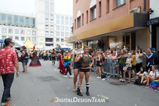 DigitalDesignTeamAX166311