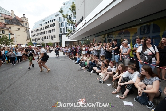 DigitalDesignTeamAX166320