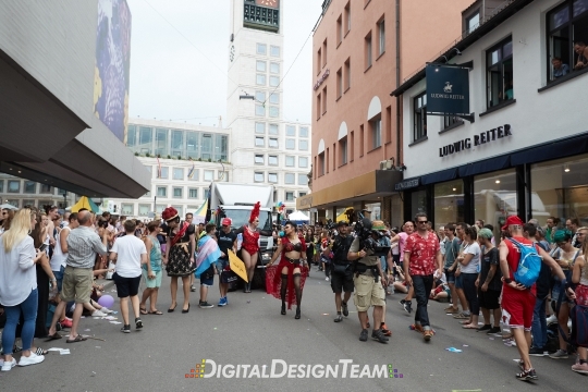 DigitalDesignTeamAX166325