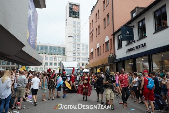 DigitalDesignTeamAX166326