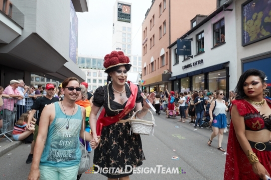 DigitalDesignTeamAX166333