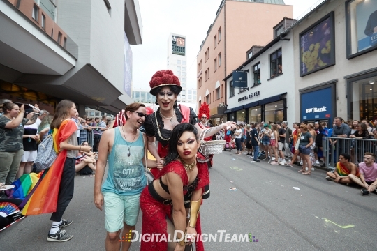 DigitalDesignTeamAX166338