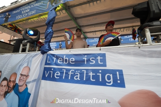 DigitalDesignTeamAX166342