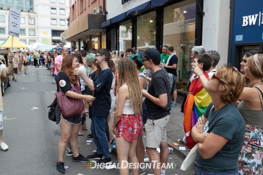 DigitalDesignTeamAX166354