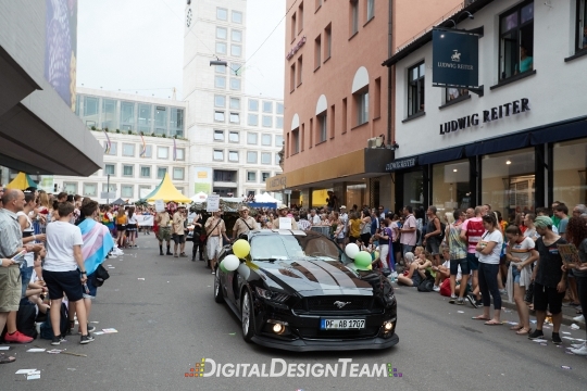 DigitalDesignTeamAX166359