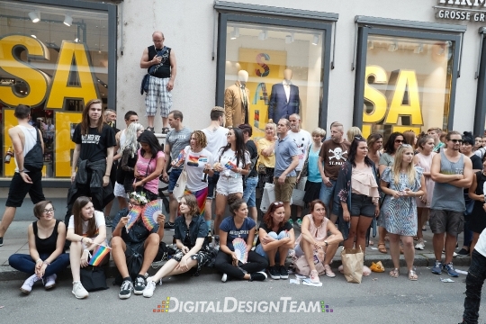 DigitalDesignTeamAX166367