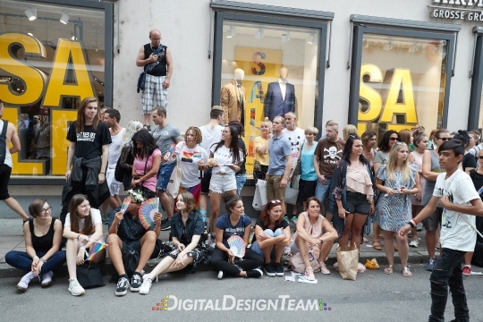 DigitalDesignTeamAX166368