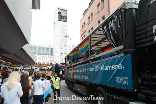 DigitalDesignTeamAX166380