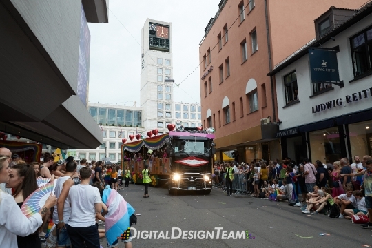 DigitalDesignTeamAX166388