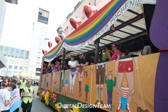 DigitalDesignTeamAX166389