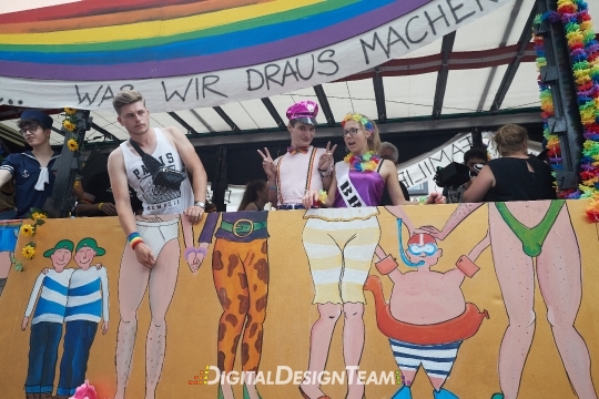 DigitalDesignTeamAX166398