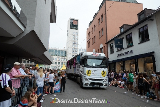 DigitalDesignTeamAX166434