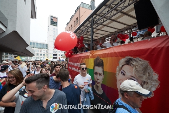 DigitalDesignTeamAX166474