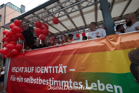 DigitalDesignTeamAX166485