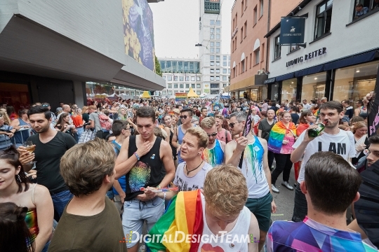 DigitalDesignTeamAX166495