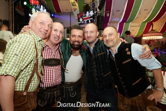 DigitalDesignTeamAX206496