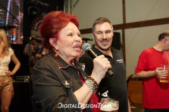 DigitalDesignTeamAX206573