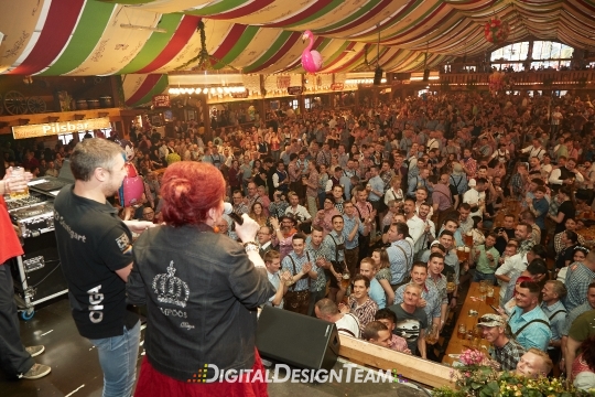 DigitalDesignTeamAX206576