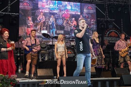 DigitalDesignTeamAX206587