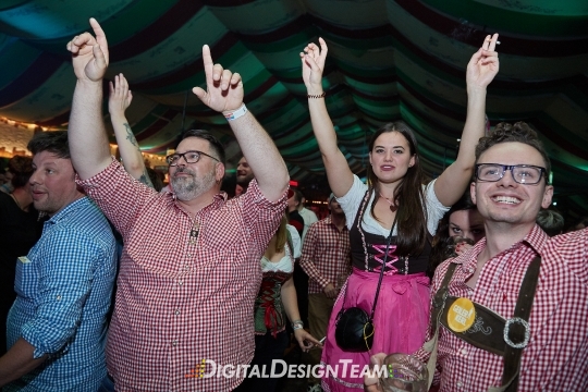 DigitalDesignTeamAX206764