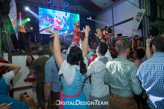 DigitalDesignTeamAX206765