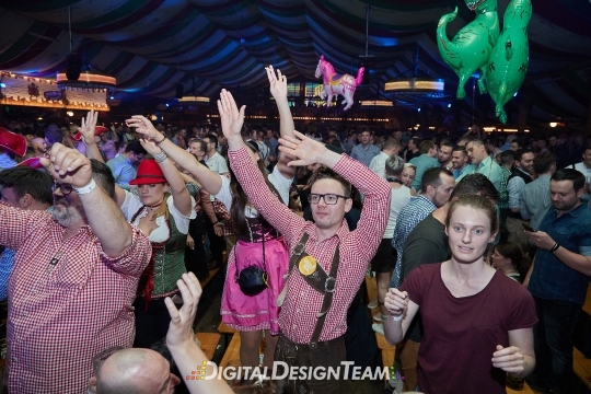 DigitalDesignTeamAX206772