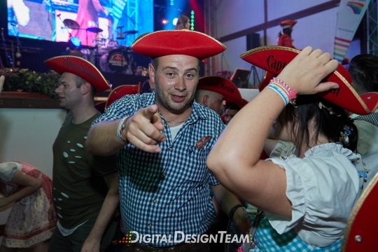 DigitalDesignTeamAX206778