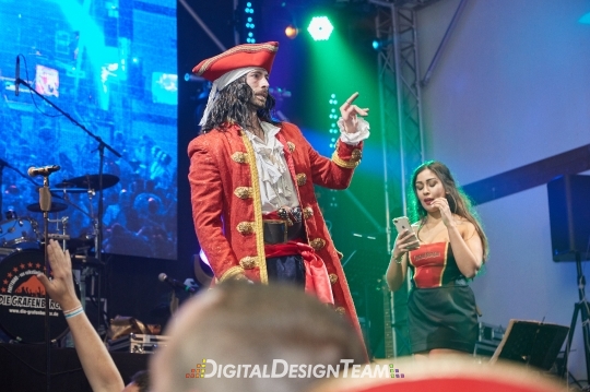 DigitalDesignTeamAX206795