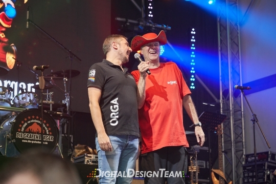 DigitalDesignTeamAX206805