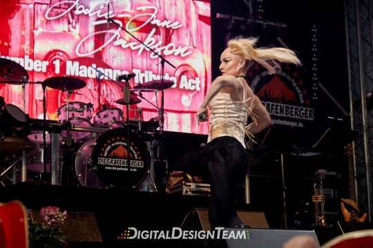 DigitalDesignTeamAX206830