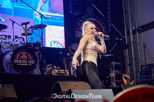 DigitalDesignTeamAX206834