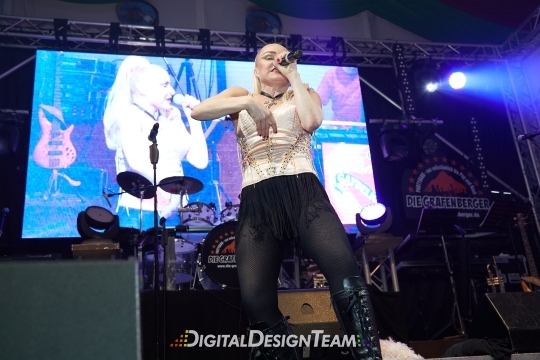 DigitalDesignTeamAX206852