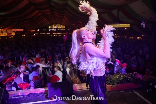 DigitalDesignTeamAX206884