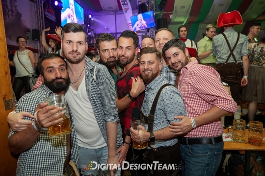 DigitalDesignTeamAX206931