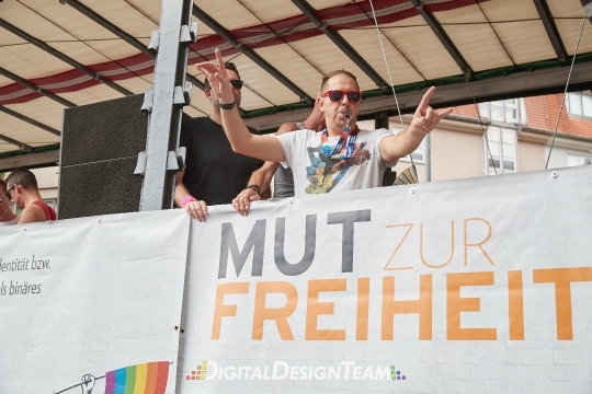 DigitalDesignTeamAX217760