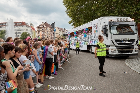 DigitalDesignTeamAX217804