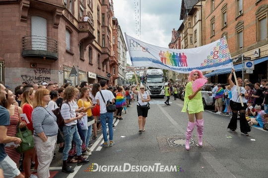 DigitalDesignTeamAX217842