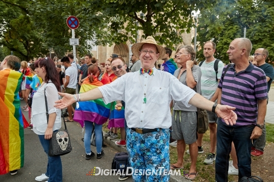 DigitalDesignTeamAX217844