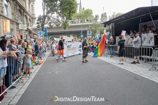 DigitalDesignTeamAX217867