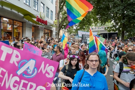 DigitalDesignTeamAX217981