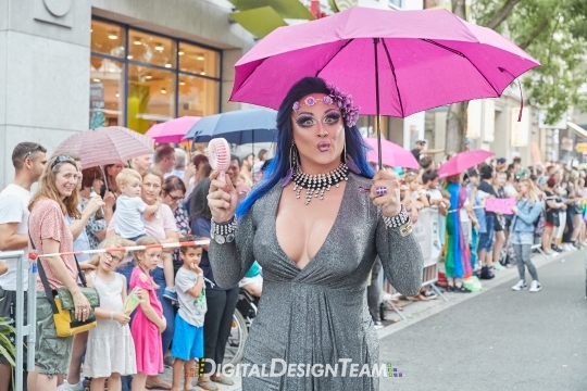 DigitalDesignTeamAX217985