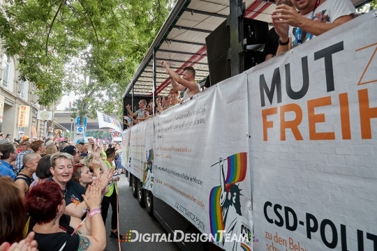 DigitalDesignTeamAX218005