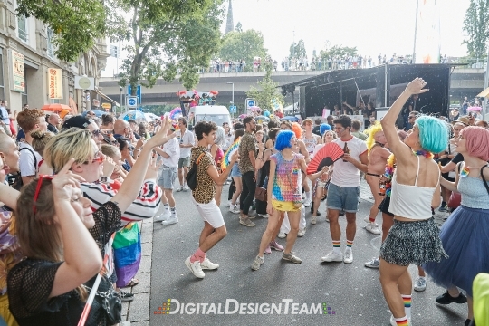 DigitalDesignTeamAX218017