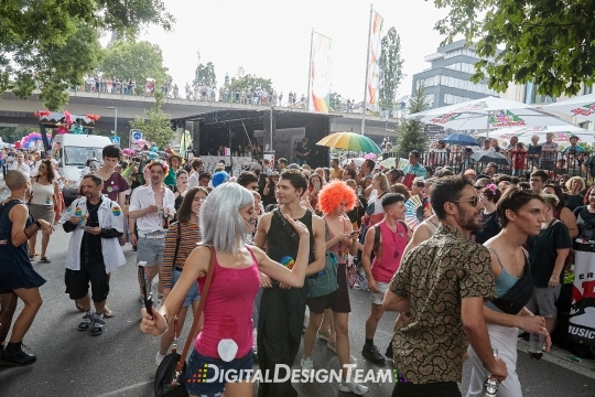 DigitalDesignTeamAX218024